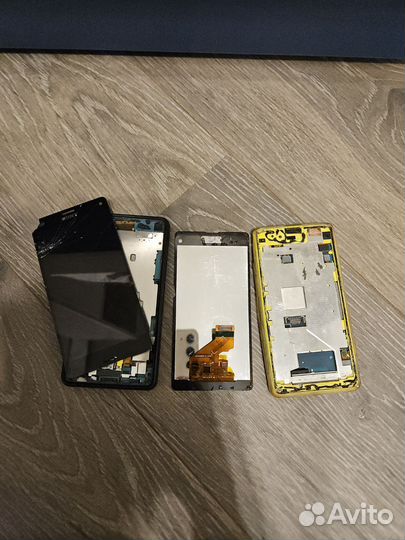 Sony Xperia Z1, 2/16 ГБ