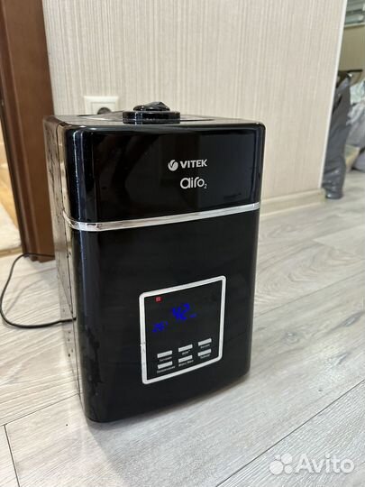 Увлажнитель Vitek Airo 2