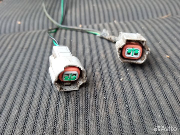 Фишка на поворотник nissan almera classic