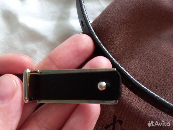 Ремень женский кожаный тонкий