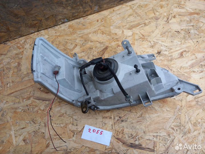 2055 Фара левая Nissan Serena, C24