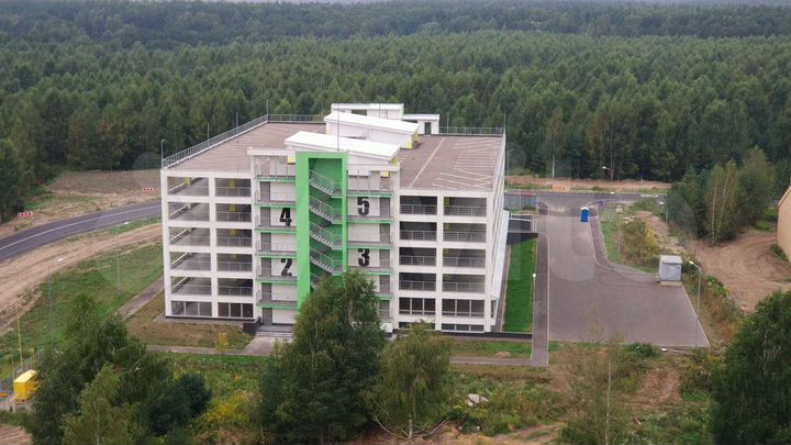 Машиноместо, 14 м²