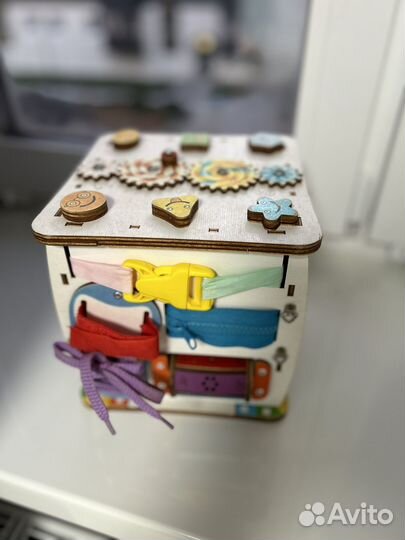 Бизиборд домик со светом