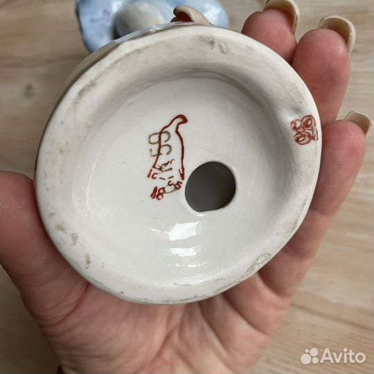 Статуэтка юная балерина Дулево фарфор битая