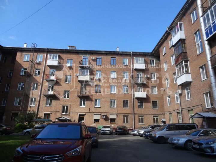 3-к. квартира, 92,3 м², 2/5 эт.