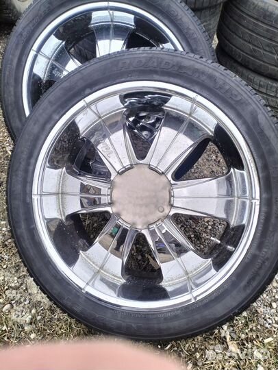 National Classic Radial 305/40 R22