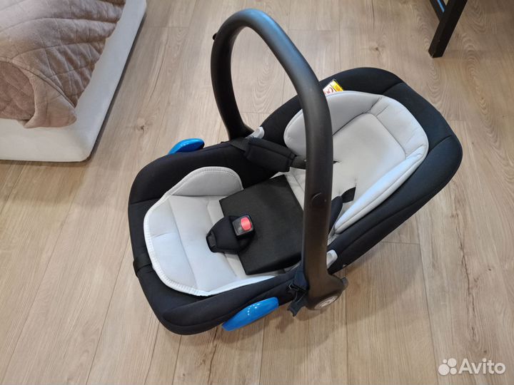 Детское автокресло от 0 tutis
