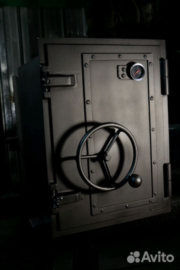 Коптильня-сейф горячего и холодного копчения