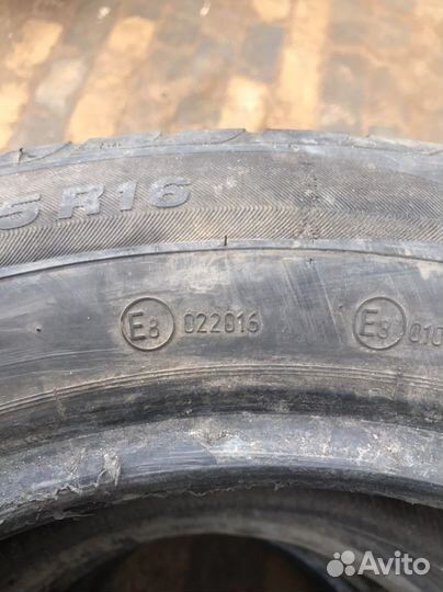 Viatti Strada Asimmetrico 215/55 R16