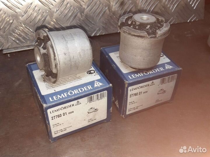 2776001 Сайлентблок верхнего рычага Мерседес W211