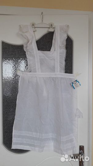 Школьный фартук и пионерский галстук