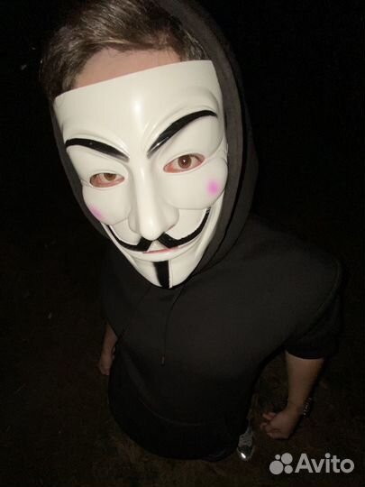 Маска Анонимуса