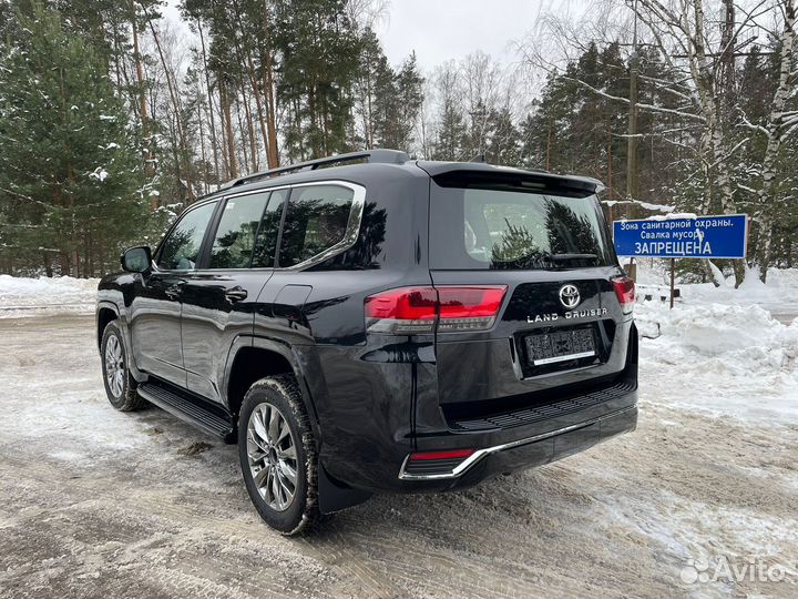Toyota Land Cruiser 3.5 AT, 2023, 50 км