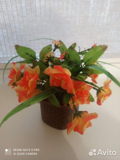 Искусственные цветы для интерьера