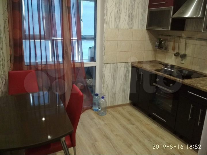 2-к. квартира, 60 м², 23/25 эт.