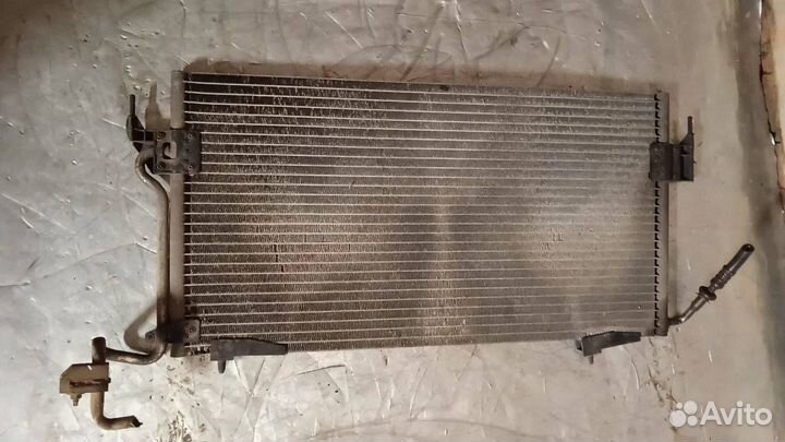 Радиатор кондиционера Citroen Berlingo 2.0HDI 2002