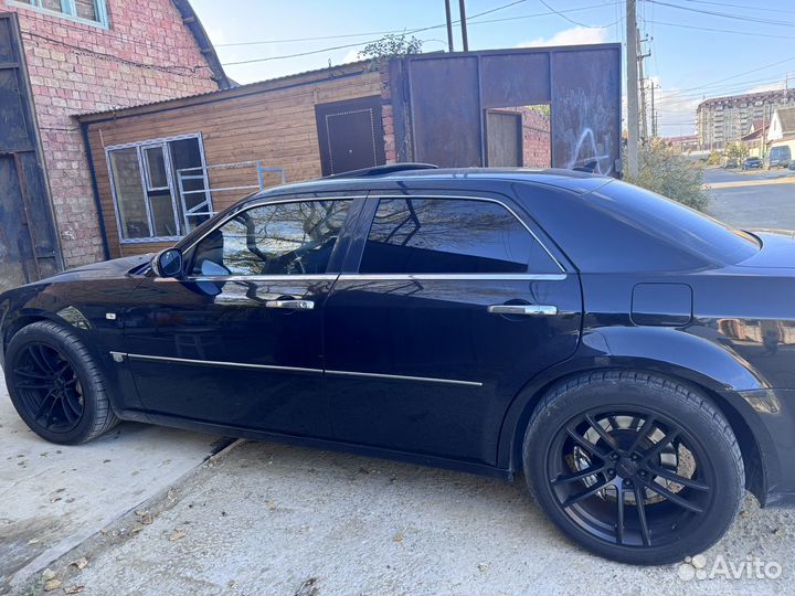 Chrysler 300C 5.7 AT, 2005, 159 000 км