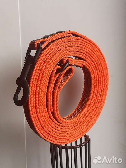 Ошейники и прорезиненные поводки для собак