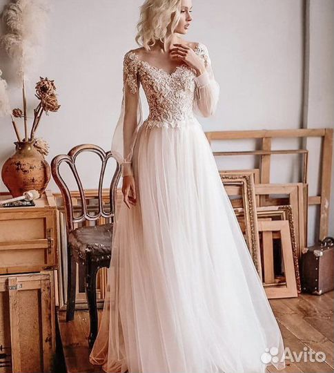 Свадебное платье