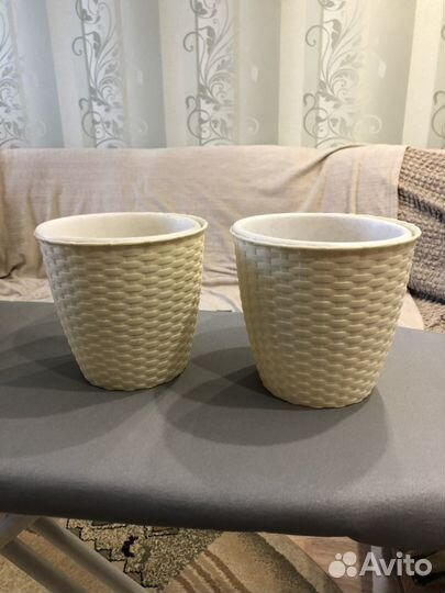 Горшок керамический и пластиковый