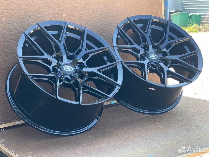 Диски на toyota prado r18 6139.7 Black