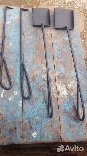 Совок и кочерга