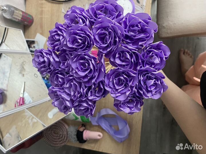 Букет из атласных роз