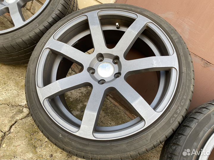 Erst grora r19+ Pirelli 225/40/19