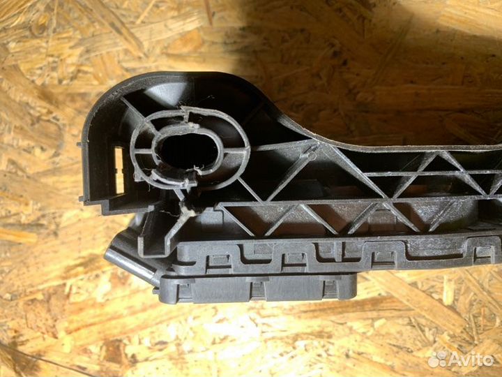 Педаль газа Volkswagen Golf A6 BSE 2009