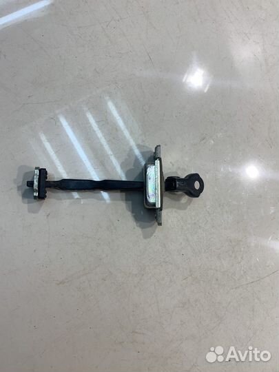 Ограничитель двери (задний, правый) (Kia Mohave)