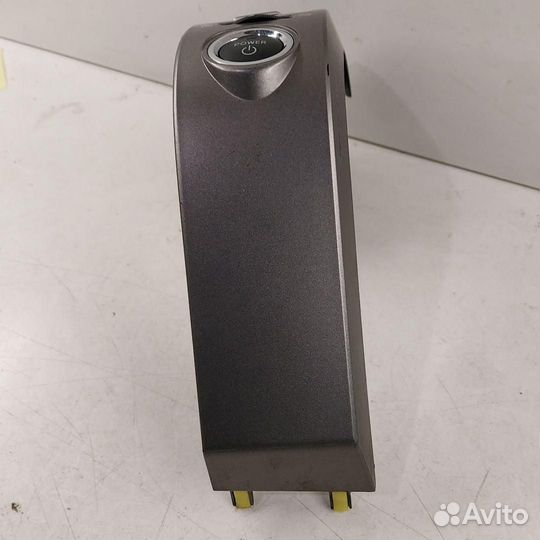 Воздуховод передний правый Toyota Prius 2 NHW20