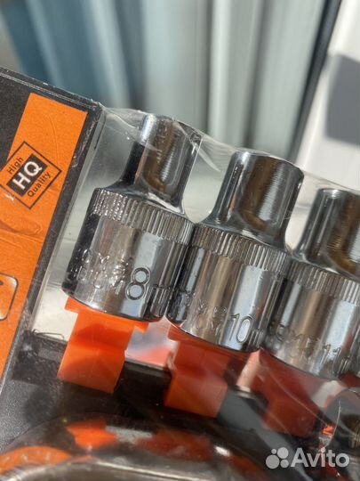 Набор головок с трещеткой