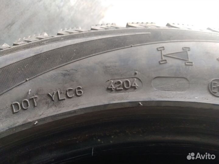 Nokian Tyres Hakkapeliitta 4 235/55 R17 103T