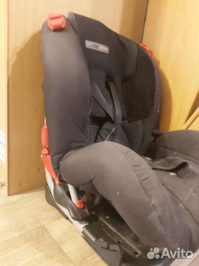 Детское автокресло