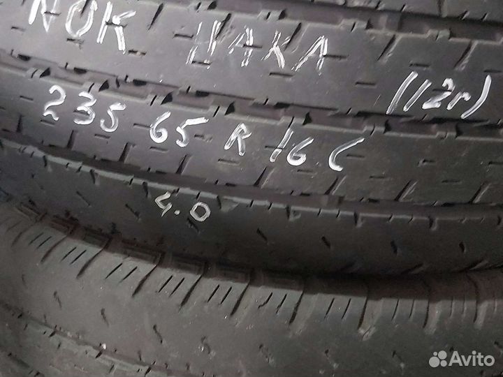 Nokian Tyres Hakka V 235/65 R16