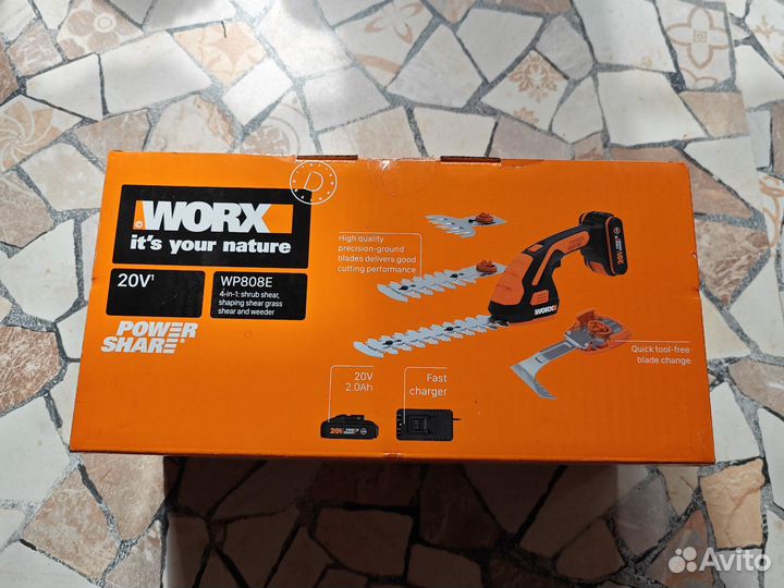 Кусторез аккумуляторный worx