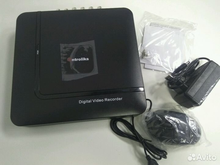 Видеонаблюдение. Гибридный видеорегистратор 4 кана