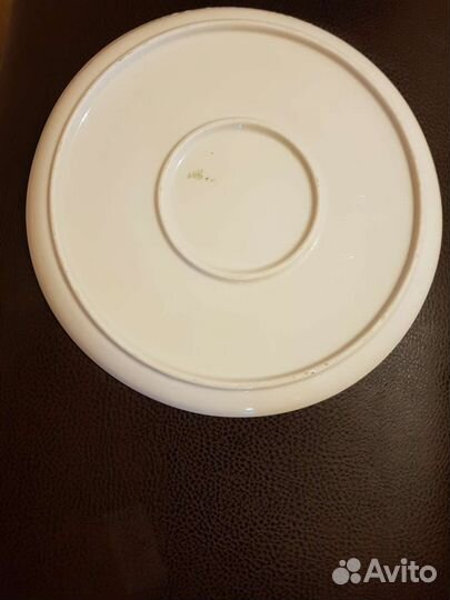 Блюдо большое круглое.Диаметр 30см