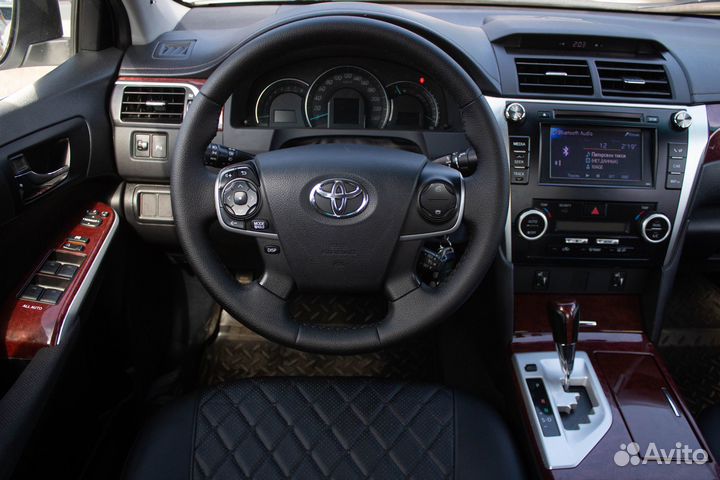 Toyota Camry 2.0 AT, 2013, 189 683 км