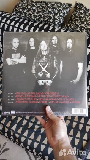 DevilDriver - Pray For Villains