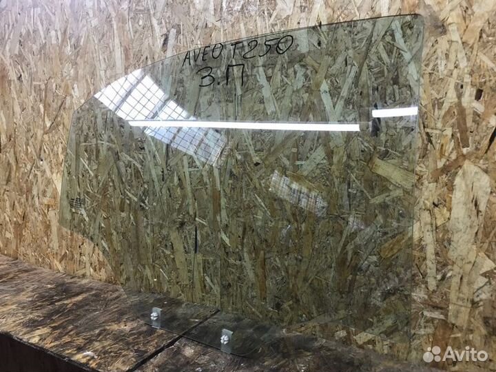 Стекло двери заднее правое Chevrolet Aveo седан