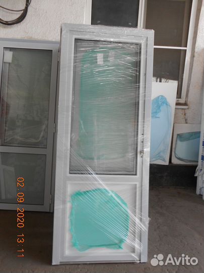 Готовые двери 80х200 алюминиевые