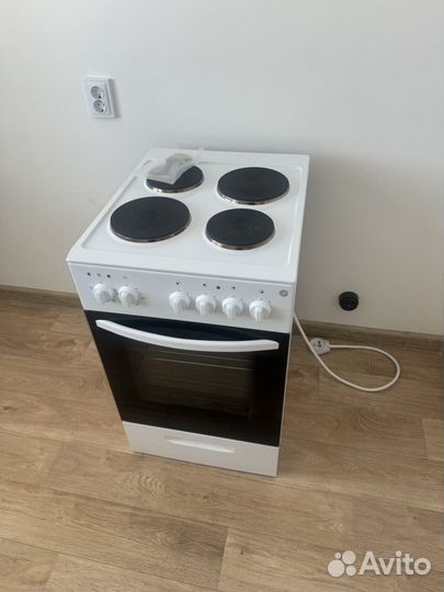 Плита электрическая новая