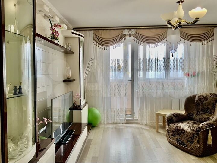 4-к. квартира, 84,9 м², 3/10 эт.