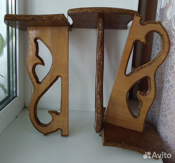 Этажерка для цветов навесная