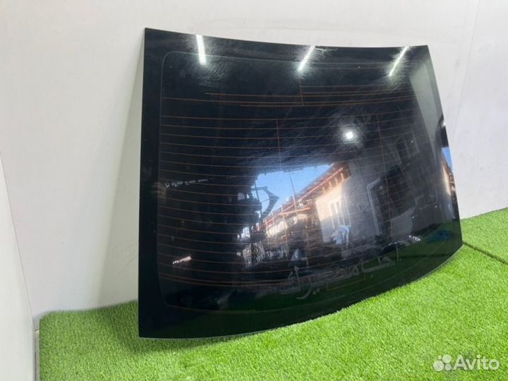 Стекло лобовое Toyota Camry V55 2017