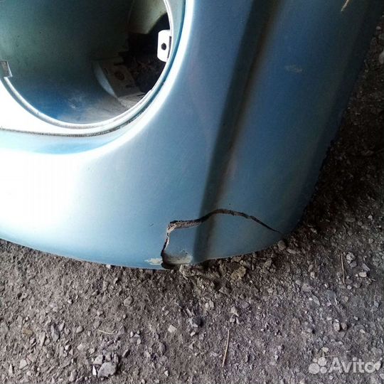 Бампер субару р2