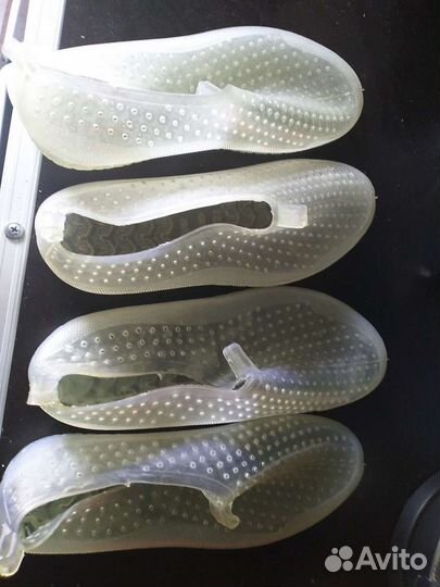 Аквашузы взрослые