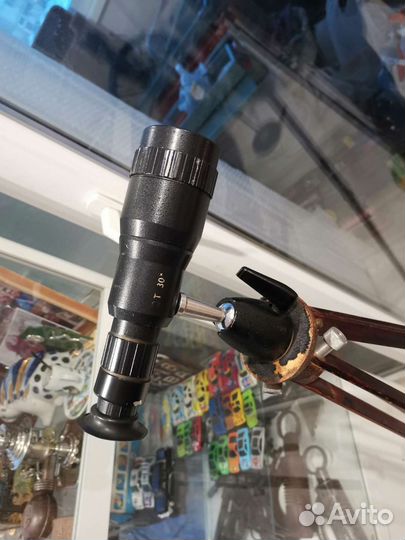 Старинная зрительная труба на 3хуровневой треноге