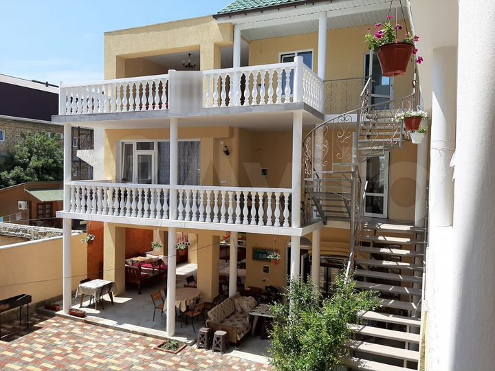 Комната 22 м², 1/3 эт.